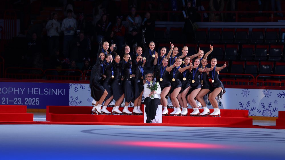 Muodostelmaluistelu Helsinki Rockettes - Urheilugaala UG2026 - Vuoden joukkue ehdokas