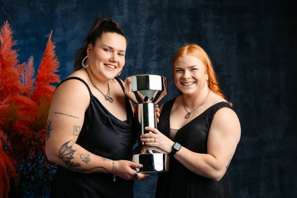 Krista Tervo ja Silja Kosonen - Urheilugaala UG2026 - Voittajat voittaja