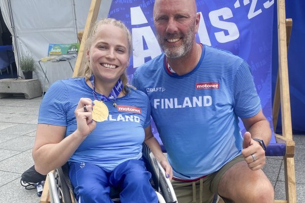 Kotaja kelaa kultaa kisaennätyksellä - Urheilugaala UG2024 - Voittajat ehdokas