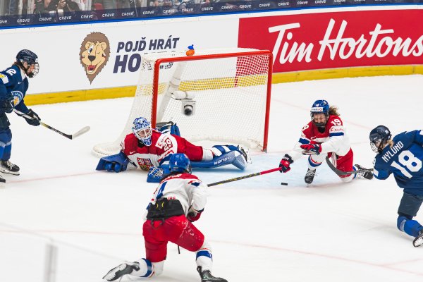 Nylund laukoo Naisleijonat MM-pronssille - Urheilugaala UG2026 - Voittajat ehdokas