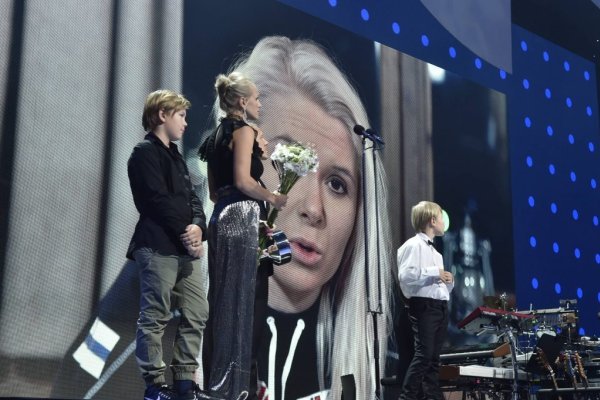 Sykähdyttävin urheiluhetki 2017: Mari Laukkanen, ampumahiihdon mc-kisan voitto surunauhassa Asko Nuutisen muistolle - Urheilugaala UG2018 - Voittajat voittaja