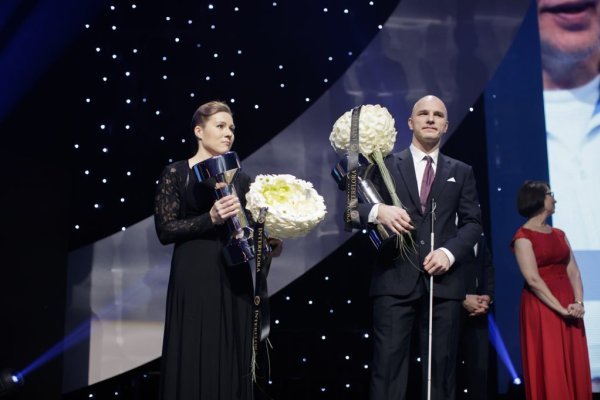 Maija Järvelä (o.s. Löytynoja) & Jani Kallunki - Urheilugaala UG2017 - Voittajat voittaja