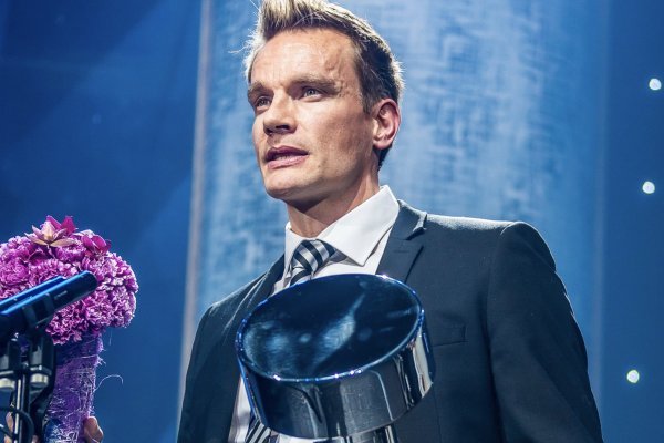 Tuomas Sammelvuo, lentomaapallojoukkue - Urheilugaala UG2015 - Voittajat voittaja